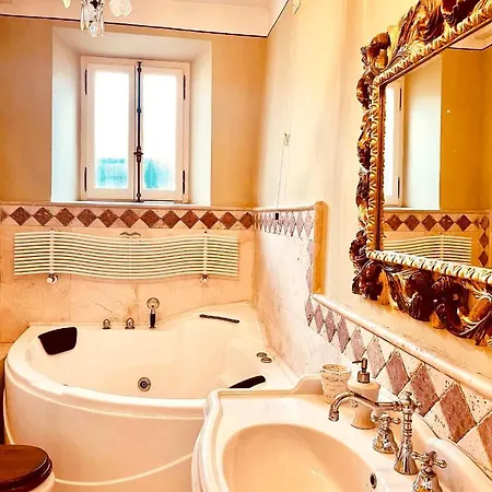 Aparthotel Palazzo Barbini Dimora Storica Castiglione del Lago