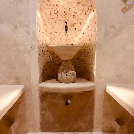 Palazzo Barbini Dimora Storica Apartmanhotel Castiglione del Lago