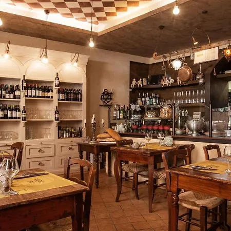 Palazzo Barbini Dimora Storica Apartmanhotel 4*