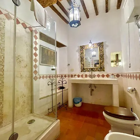 Apartmanhotel Palazzo Barbini Dimora Storica 4*