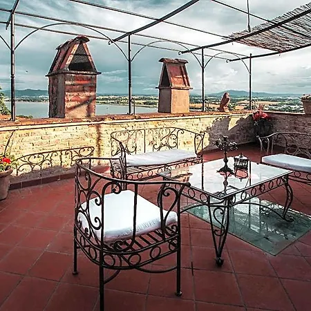 Palazzo Barbini Dimora Storica Apartmanhotel Castiglione del Lago