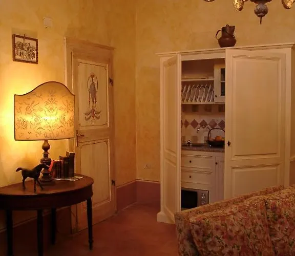 Palazzo Barbini Dimora Storica Aparthotel Castiglione del Lago